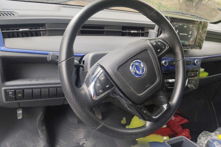 东风 御风EM27 2024款 EM27L 亿纬动力 41.86kWh局部细节13