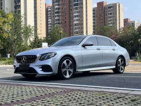奔驰E级 2018款 改款 E 200 L 运动型