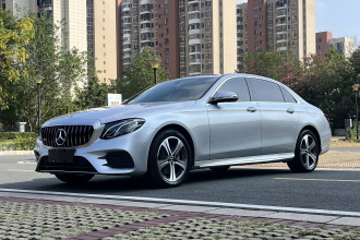 奔驰E级 2018款 改款 E 200 L 运动型