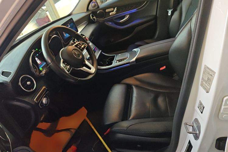 奔驰C级 2019款 C 260 L 运动版局部细节19