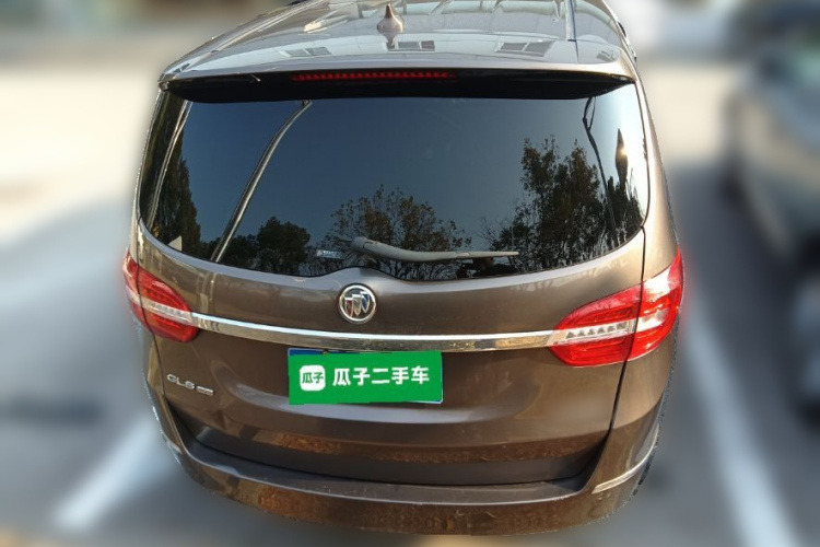 别克GL8 2014款 3.0L GT豪华商务豪雅版车身外观6