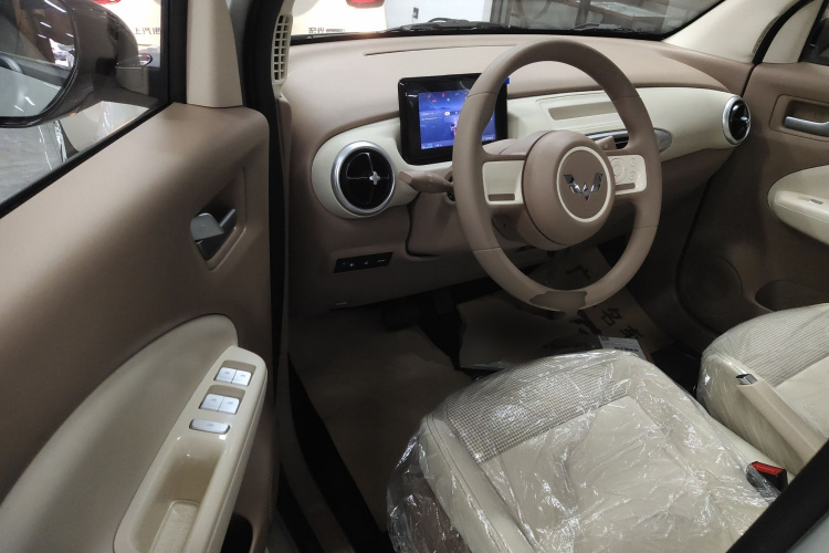 五菱汽车 宏光MINIEV 2025款 四门版 进阶款中控内饰20