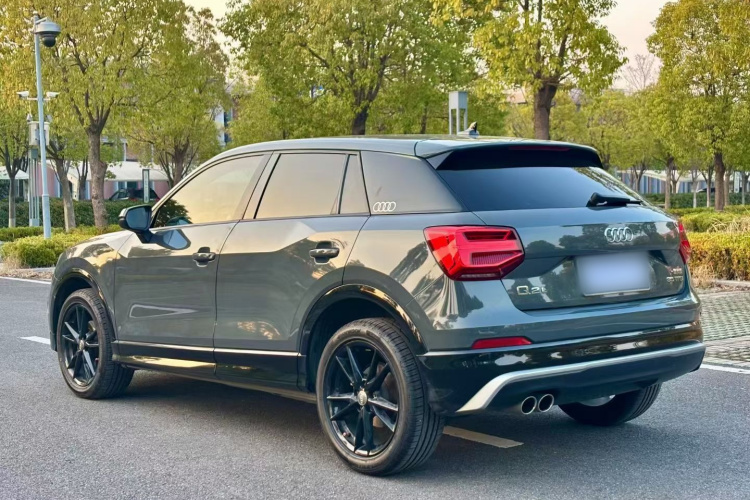 奥迪Q2L 2021款 35 TFSI 进取动感型车身外观6011
