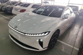 长安启源A07 2025款 蓝鲸增程版 230尊贵型