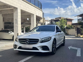 奔驰C级 2020款 C 260 运动版