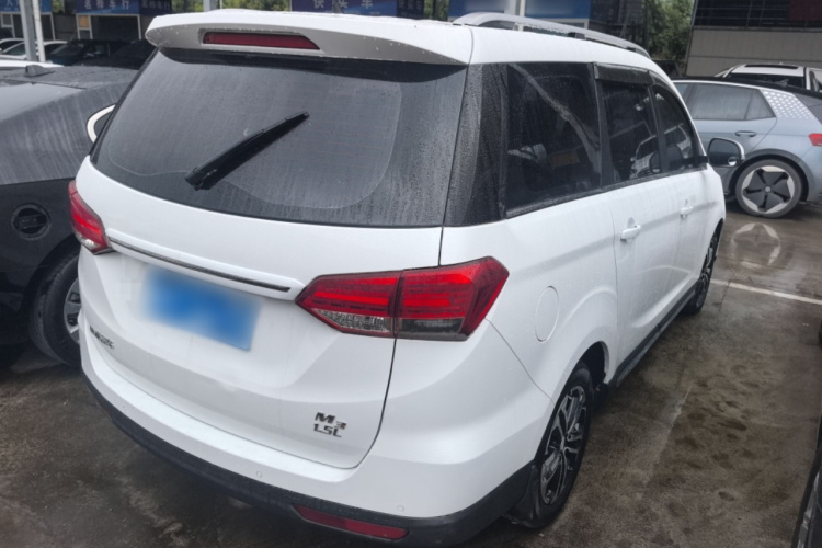 比速汽车 比速M3 2017款 1.5L 尊享型车身外观7