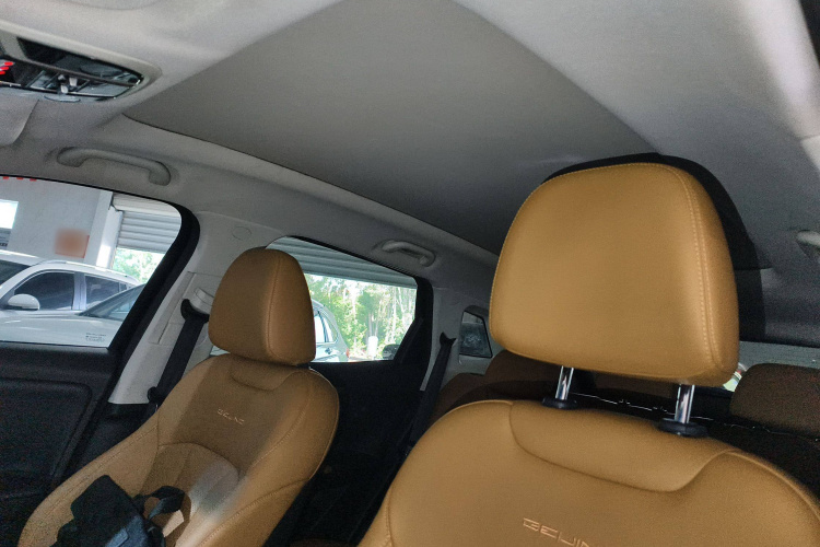 北京汽车 北京X7 2020款 1.5TD DCT致领版中控内饰22