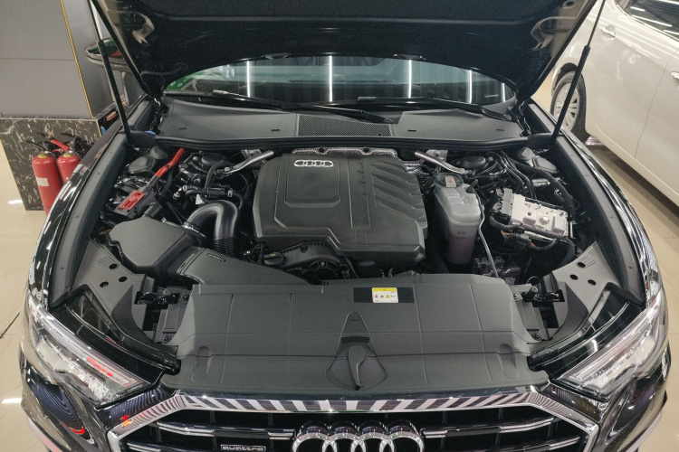 奥迪A6L 2024款 45 TFSI quattro 臻选动感型局部细节24