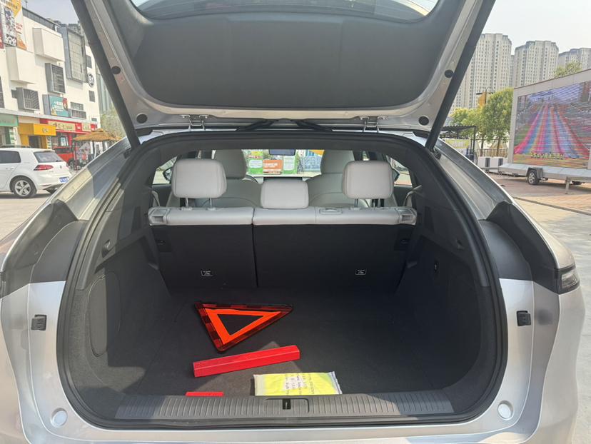 小鹏G6 2025款 625 长续航 Max 旗舰版