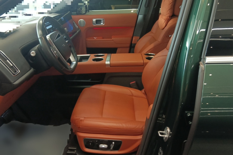 理想汽车 理想L9 2022款 Max中控内饰19