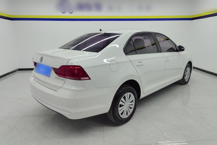 大众 桑塔纳 2021款 1.5L 自动风尚版车身外观7