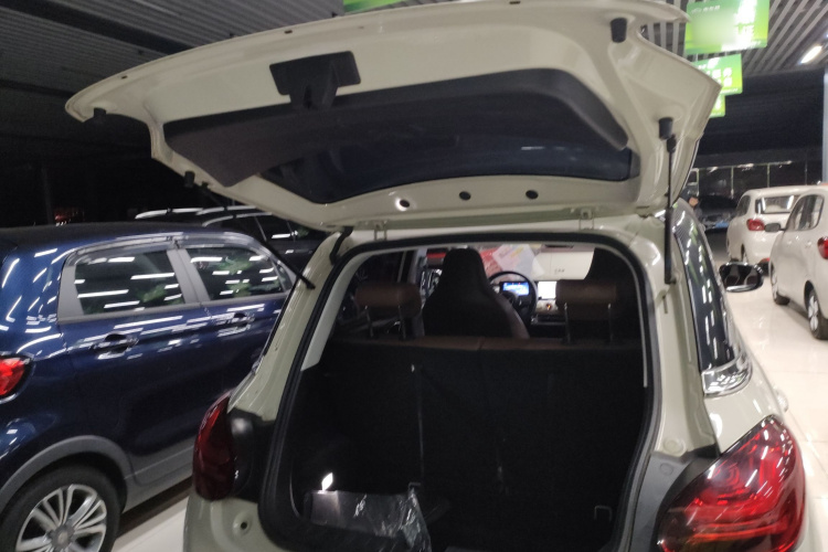 五菱汽车 五菱缤果 2023款 333km 悦享+款局部细节23