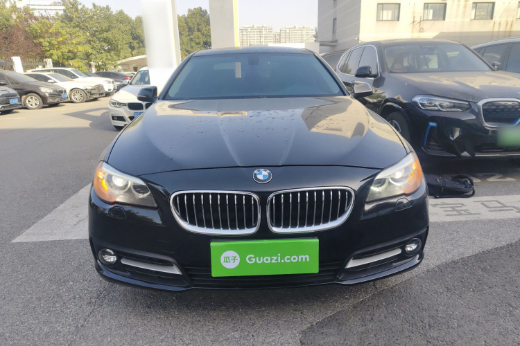 宝马5系 2017款 525Li 领先型车身外观2