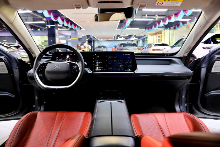 小鹏P7 2021款 480E中控内饰7004