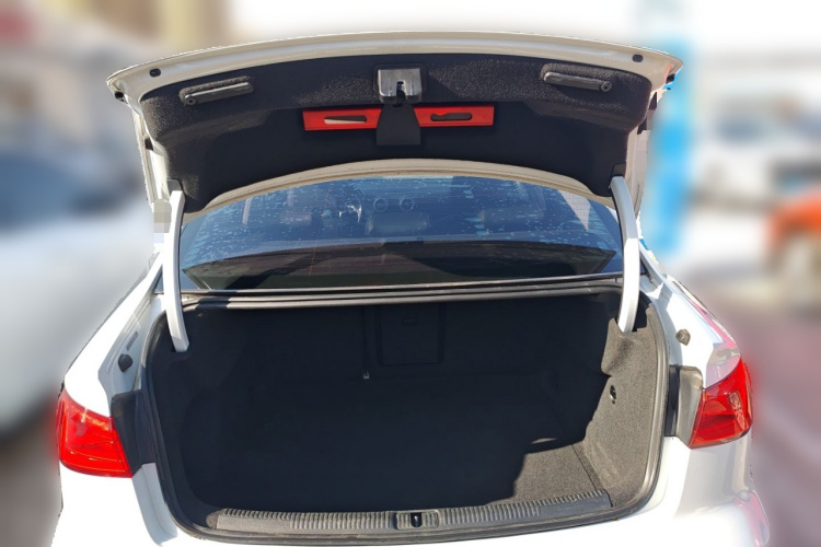 奥迪A3 2016款 Limousine 35 TFSI 领英型中控内饰23