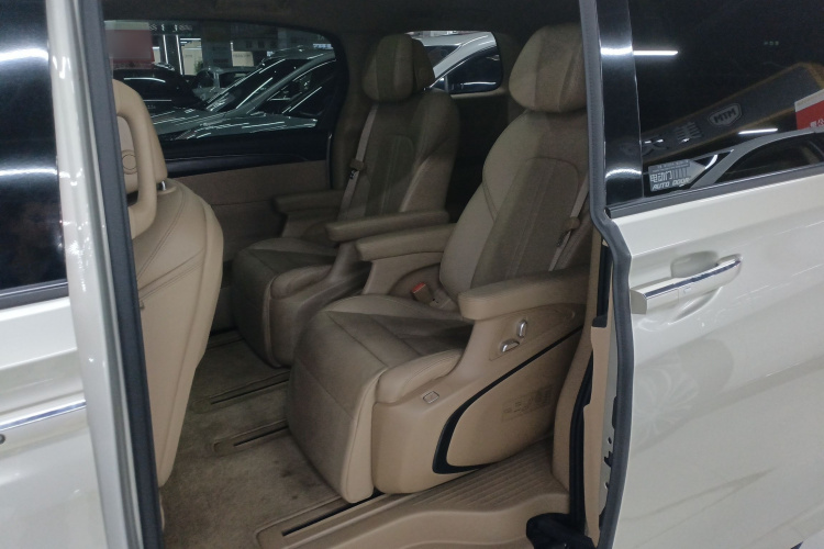 别克GL8 2021款 ES陆尊 653T 豪华型中控内饰7004