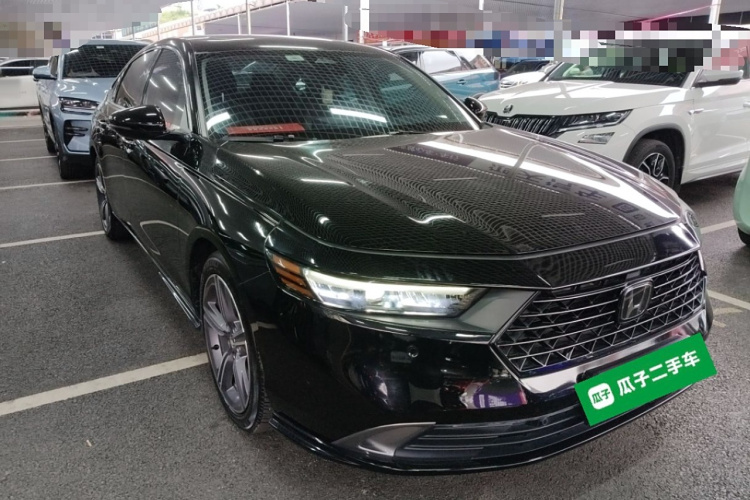 本田 雅阁 2023款 260TURBO 卓越版车身外观3