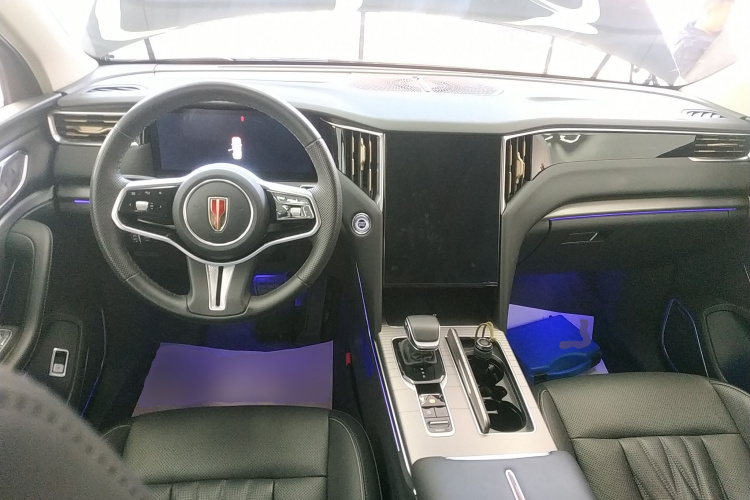 红旗HS7 PHEV 2024款 2.0T PHEV 四驱旗畅版 6座中控内饰12