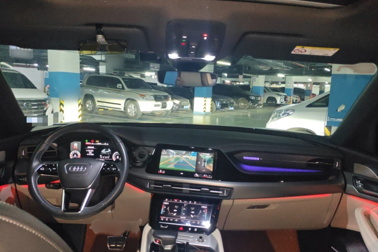 奥迪Q6 2023款 50 TFSI quattro 凌云版 edition one中控内饰7002