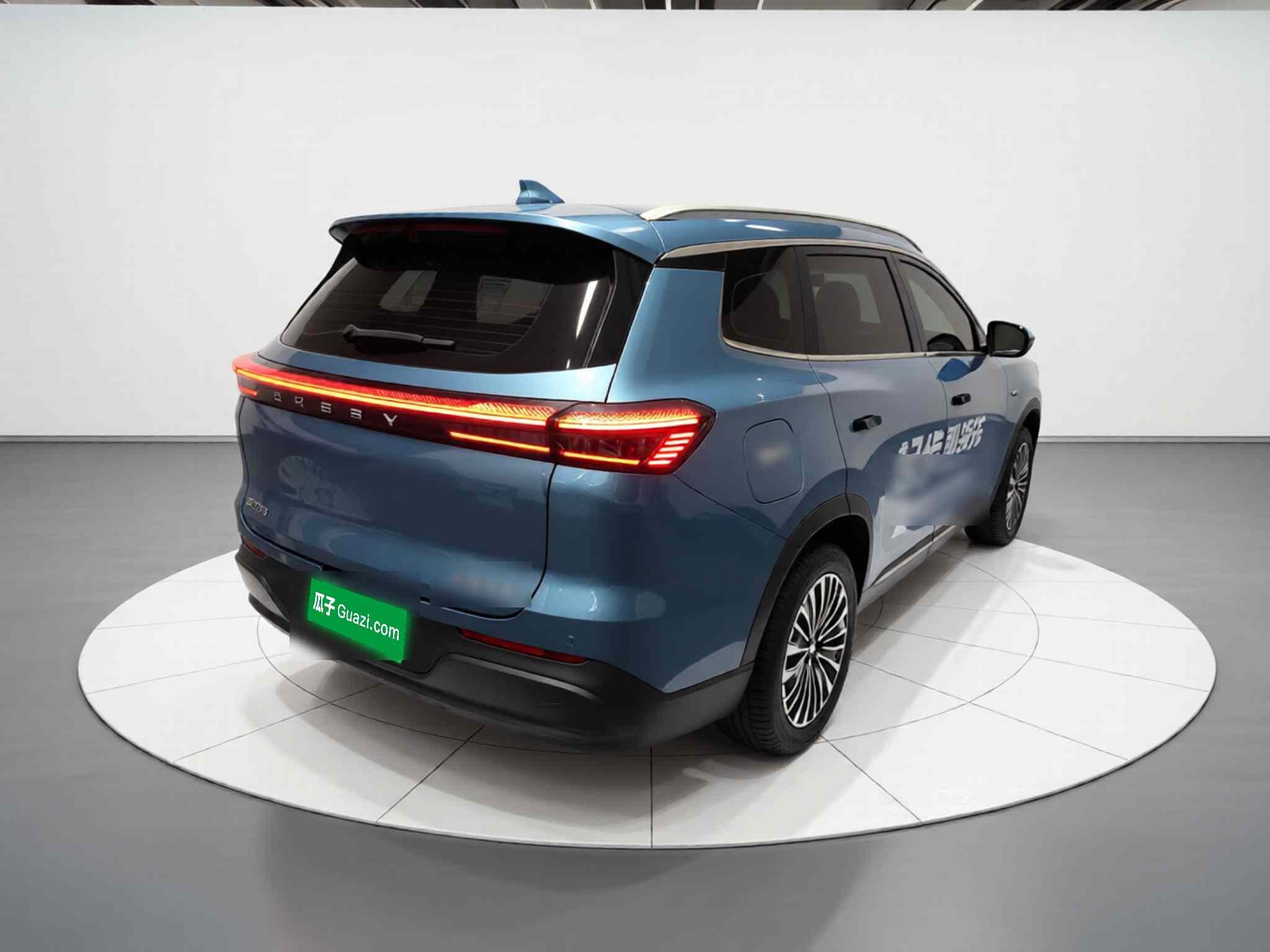 奇瑞 瑞虎8 PLUS C-DM 2025款 1.5T 116km 尊贵型 5座(4)