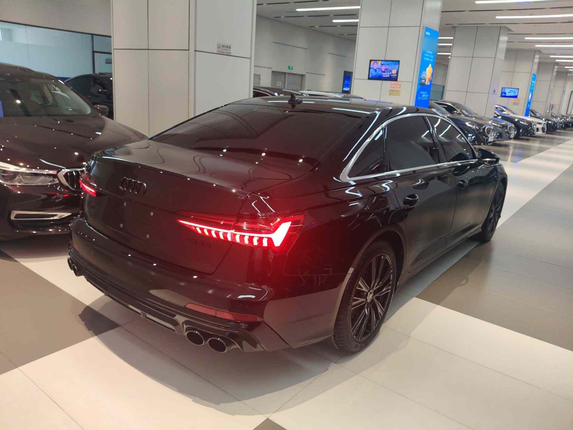 奥迪A6L 2025款 改款 40 TFSI 豪华动感型(5)