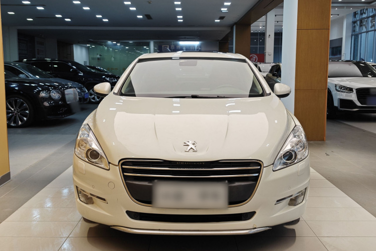 标致508 2013款 2.3L 两周年纪念 自动旗舰版车身外观6001