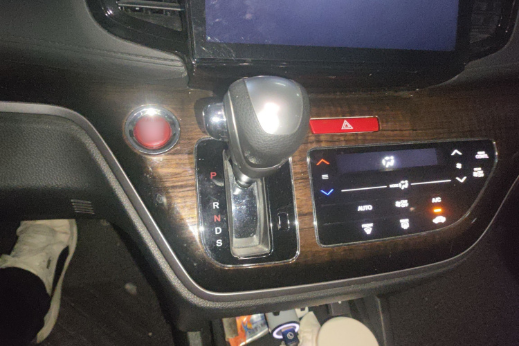 本田 奥德赛 2015款 改款 2.4L 智享版局部细节18