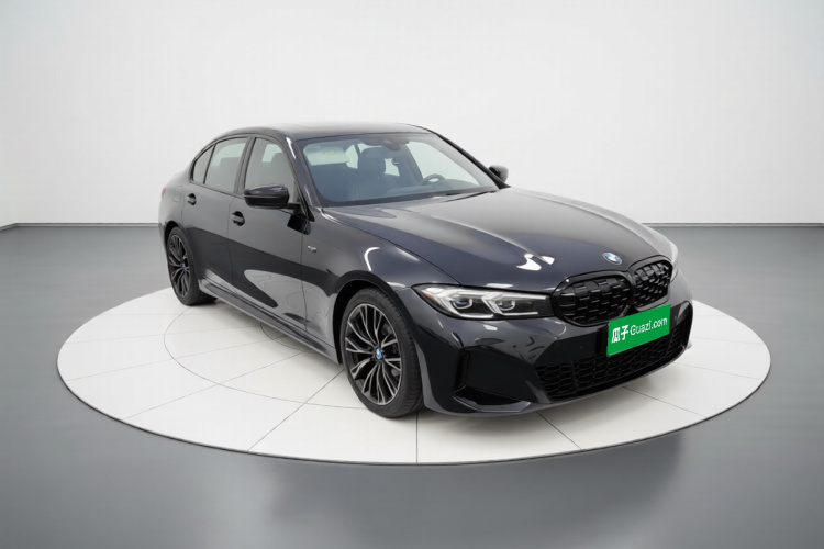 宝马3系 2023款 325Li M运动曜夜套装车身外观3