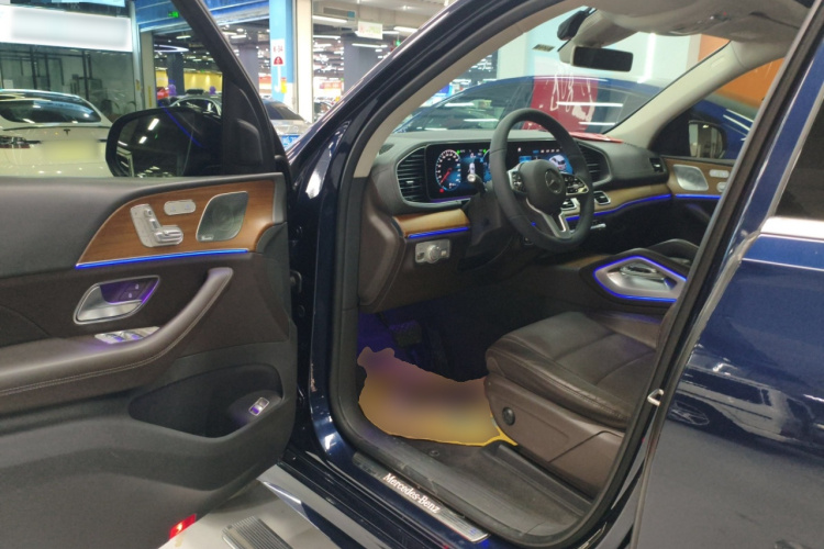 奔驰GLE 2020款 GLE 350 4MATIC 豪华型中控内饰20