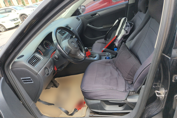 大众 速腾 2014款 1.4TSI 自动时尚型中控内饰19