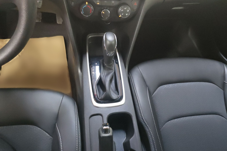 雪佛兰 科沃兹 2019款 320 自动欣悦版局部细节18