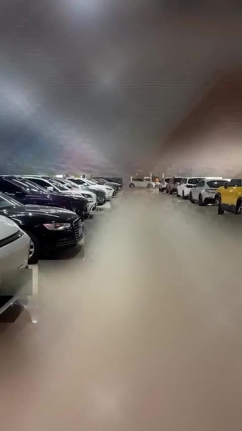 鸿蒙智行 问界M5 2022款 增程四驱性能版讲解2