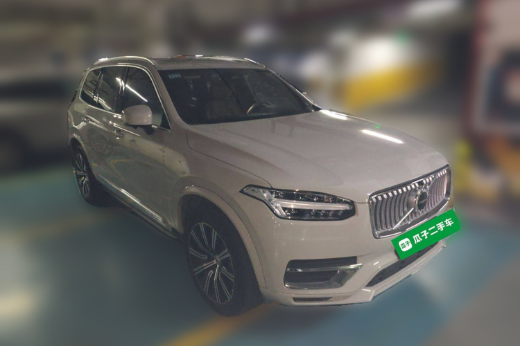 沃尔沃XC90 2023款 B6 智逸豪华版 7座车身外观6002