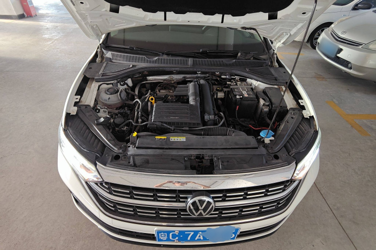 大众 速腾 2023款 280TSI DSG超越Lite版机舱底盘24