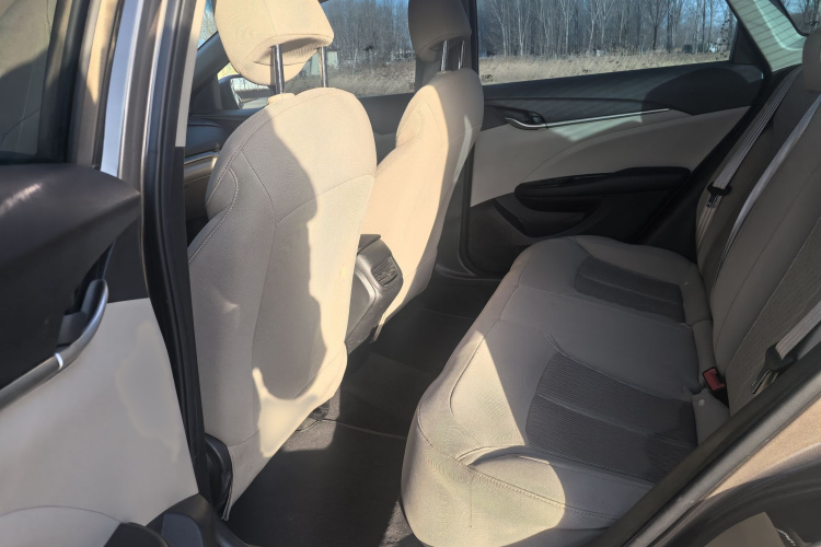 别克 英朗 2017款 15N 自动进取型中控内饰7002