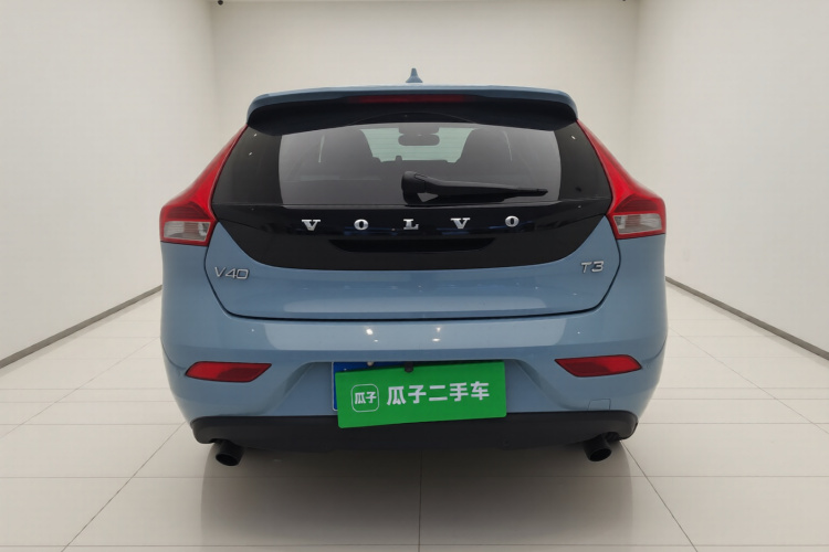 沃尔沃V40 2019款 T3 智逸版车身外观6