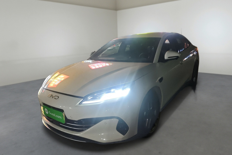 比亚迪 海豹06新能源 2025款 DM-i 智驾版 80KM豪华型车身外观1