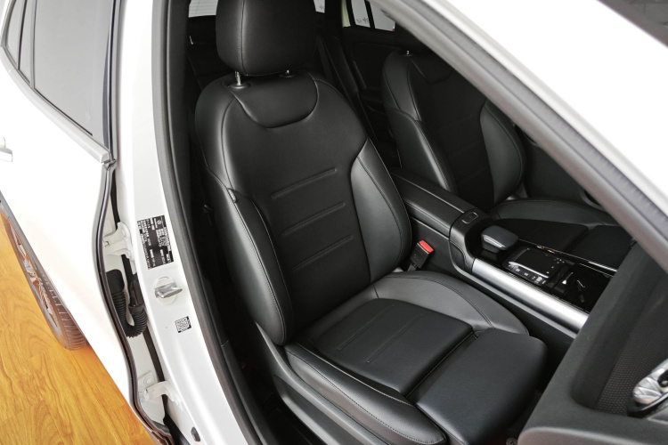 奔驰GLA 2023款 GLA 220局部细节41