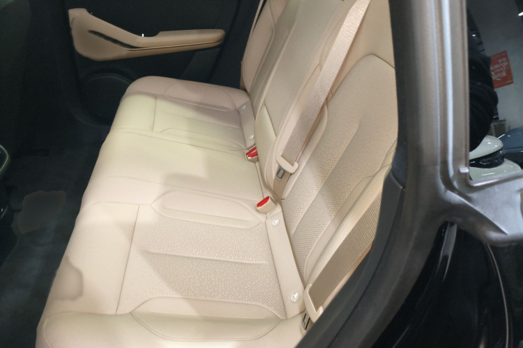 蔚来ET5T 2024款 75kWh Touring中控内饰7004