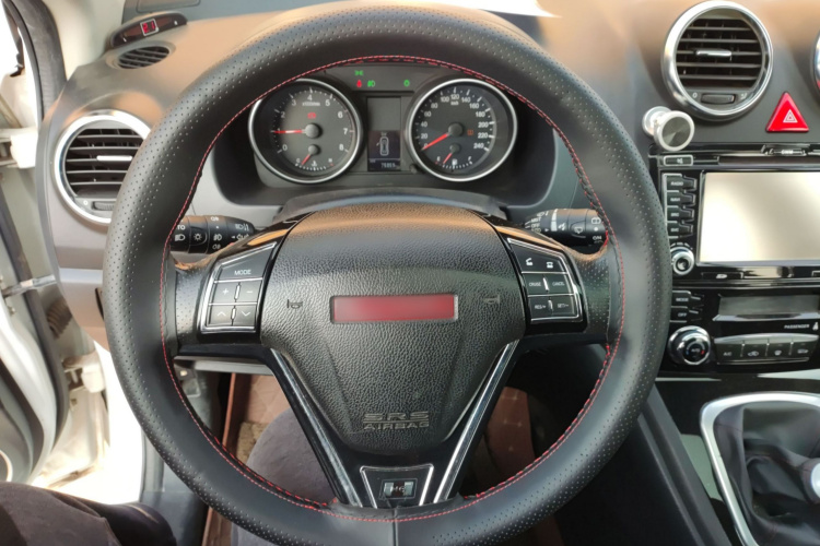 哈弗H6 2015款 升级版 1.5T 手动两驱精英型局部细节13