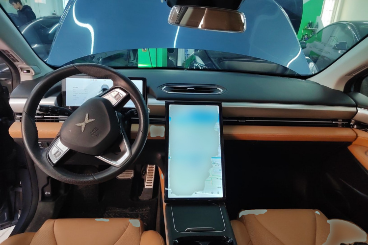 小鹏P5 2022款 550E中控内饰12