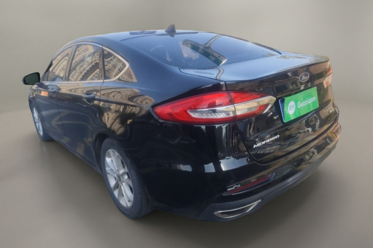 福特 蒙迪欧 2018款 EcoBoost 180 智控时尚型 国V车身外观5