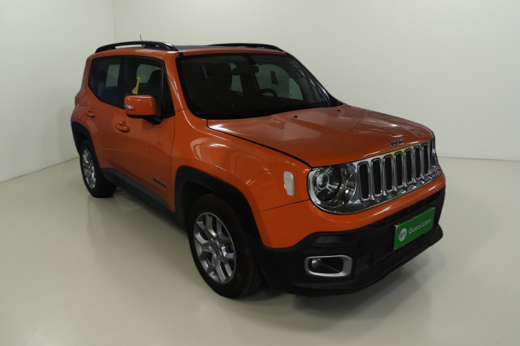Jeep 自由侠 2017款 180T 自动高能版车身外观3