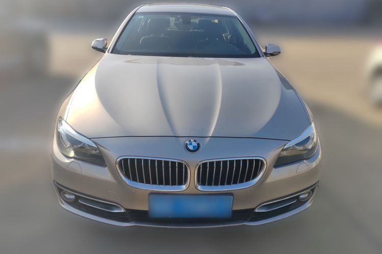 宝马5系 2014款 525Li 领先型车身外观2
