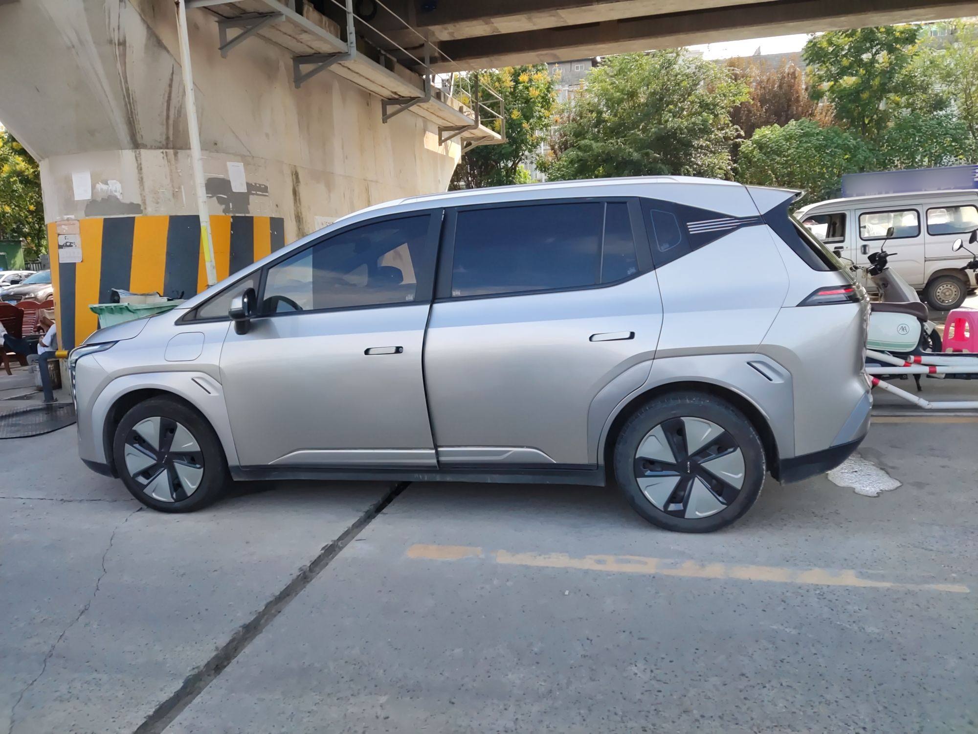 埃安 AION Y 2023款 Younger