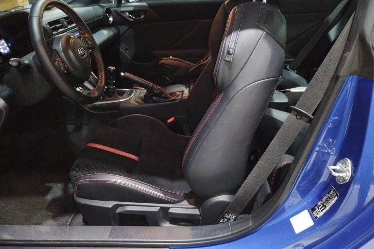 斯巴鲁BRZ 2022款 2.4L 手动版中控内饰19