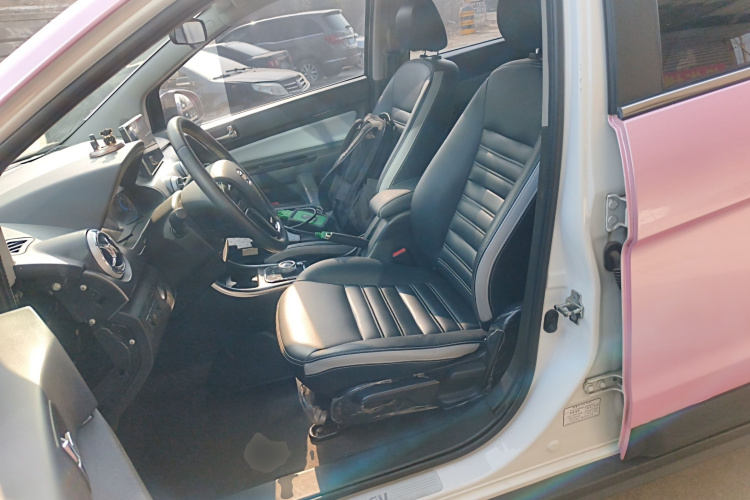 北汽新能源EC5 2019款 新尚版局部细节19