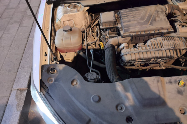 比亚迪 秦PLUS 2023款 冠军版 DM-i 120KM领先型局部细节9006