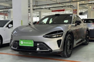 小米汽车 小米YU7 2025款 超长续航四驱Pro版