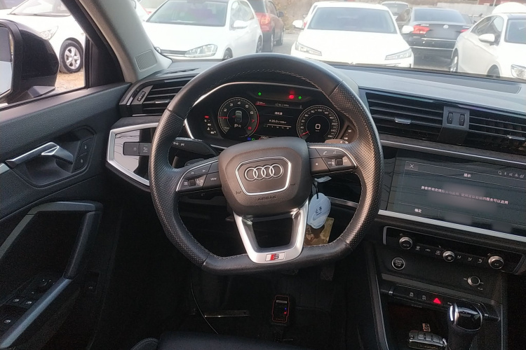 奥迪Q3 Sportback 2023款 40 TFSI 时尚型局部细节13